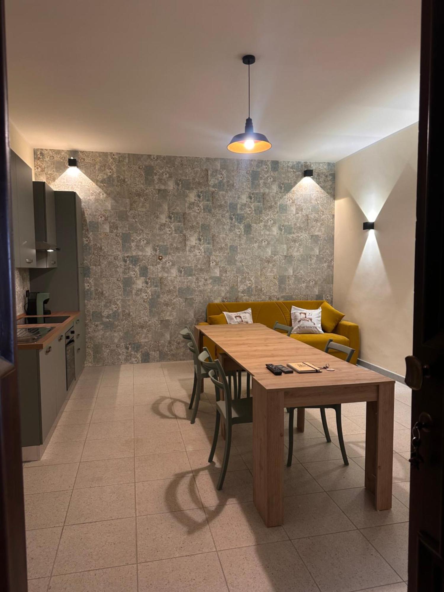 Civico 27 Apartment Fondi Esterno foto