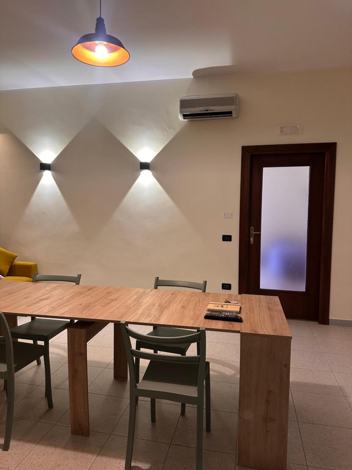 Civico 27 Apartment Fondi Esterno foto